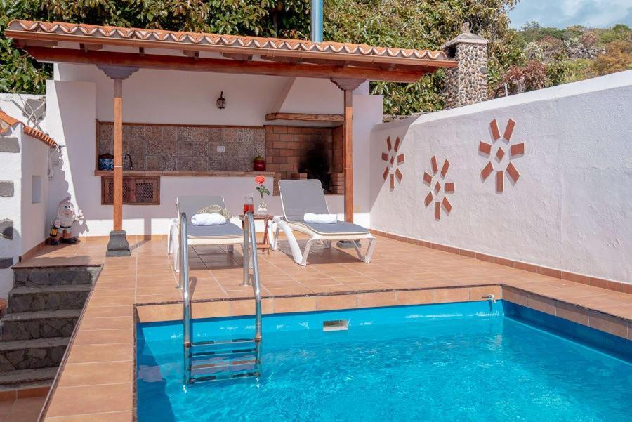 El Amanecer - Villa Privada Con Piscina Agua Salada, Barbacoa Y Chimenea 브레나바자 외부 사진